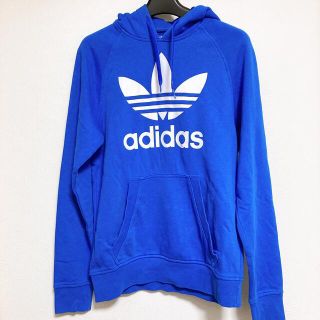 アディダス(adidas)のadidas ブルーパーカー(パーカー)