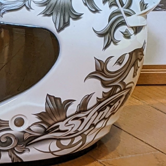 翔泳社(ショウエイシャ)のSHOEI ショウエイ JフォースIII サイズXL/USED 自動車/バイクのバイク(ヘルメット/シールド)の商品写真