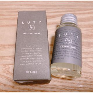 コスメキッチン(Cosme Kitchen)の新品 ルーティー ヘアオイル 30ml LUTY(オイル/美容液)