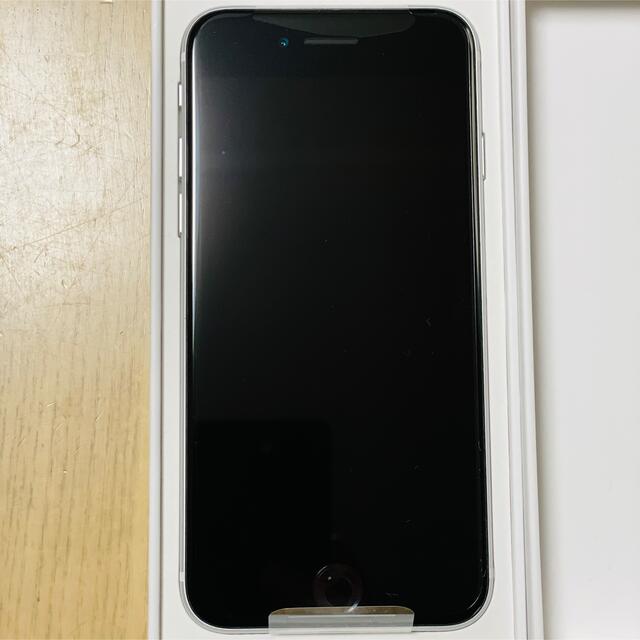 【新品未使用】iPhoneSE 64GB ホワイト SIMフリー 2