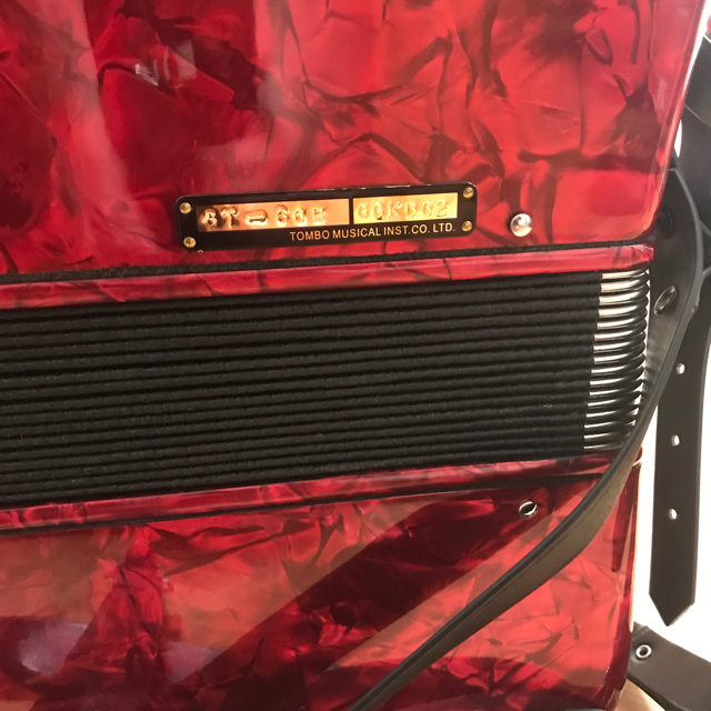 TOMBOトンボ アコーディオン GT-60B パッションレッドパール TOMBOトンボ アコーディオン GT-60B パッションレッドパール