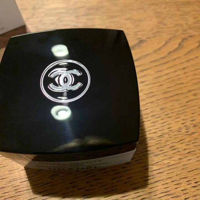 CHANEL(シャネル)の【CHANEL イドゥラ ビューティ クリーム】 コスメ/美容のスキンケア/基礎化粧品(フェイスクリーム)の商品写真