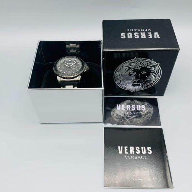 VERSUS(ヴェルサス)の高級★ケース付属【新品】ヴェルサス/ヴェルサーチ メンズ クォーツ 腕時計 メンズの時計(腕時計(アナログ))の商品写真