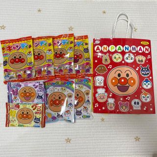 アンパンマン(アンパンマン)のアンパンマン お菓子セット 紙袋付き！(菓子/デザート)