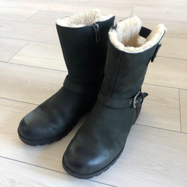 UGG Sutterレザーエンジニアブーツ - ブーツ