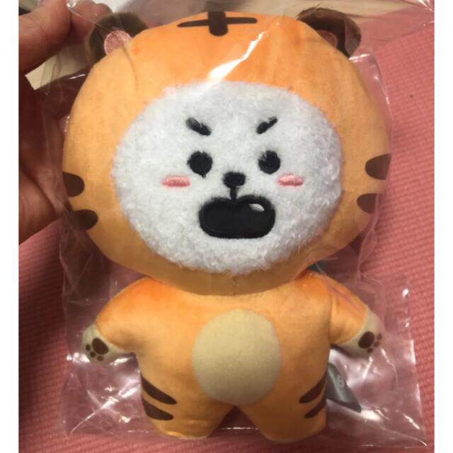 専用bt21 タイガーtiger たっとんぬいぐるみSサイズRJ+Chimmy