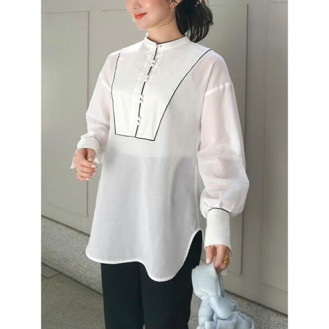 ヘヨン　sheer piping shirt / white