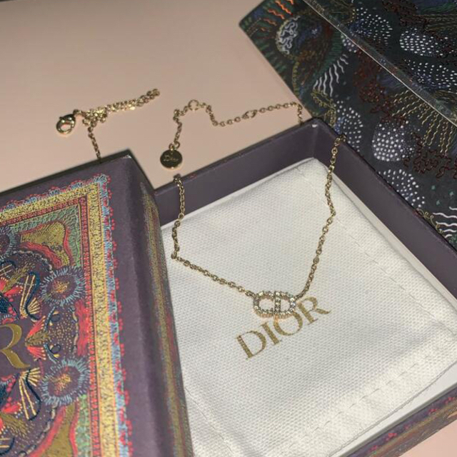 dior ネックレス