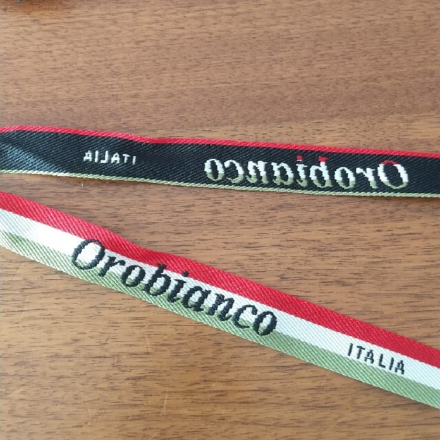 Orobianco(オロビアンコ)のオロビアンコ リボン&保存袋一式 メンズのバッグ(その他)の商品写真