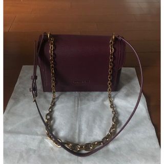 チャールズアンドキース(Charles and Keith)のCHARLES&KEITHバッグ(ショルダーバッグ)