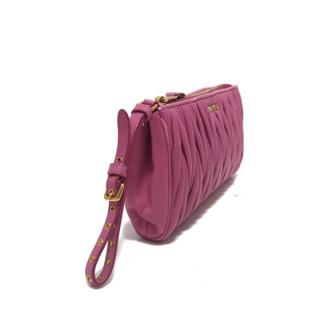 MIUMIU マテラッセ クラッチバッグ ピンク ポシェット アンティコ S2 ...