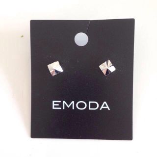 エモダ(EMODA)の最終値下 新品EMODA スタッズピアス(ピアス)