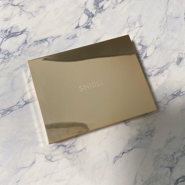 SNIDEL(スナイデル)のsnidel beauty アイデザイナー07 コスメ/美容のベースメイク/化粧品(アイシャドウ)の商品写真