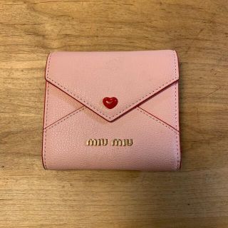 ミュウミュウ(miumiu)のmiumiu三つ折財布(財布)