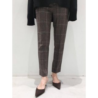 アパルトモンドゥーズィエムクラス(L'Appartement DEUXIEME CLASSE)の新品タグ付き　Zanieri Tapered Pants アパルトモン (クロップドパンツ)