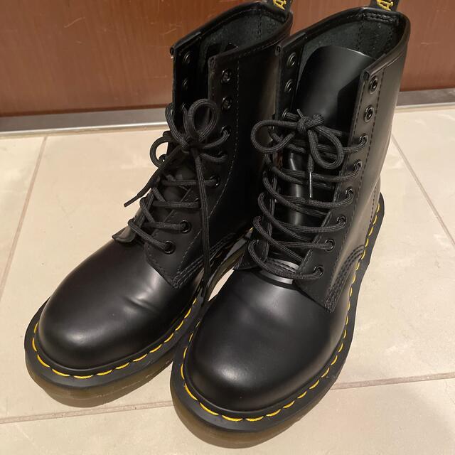 Dr. Martens 8ホールブーツ　ブラック