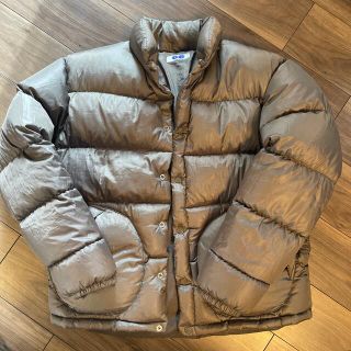 お買い得限定SALE】 GOODENOUGH - GOODENOUGH フード ロゴ 入り ダウン
