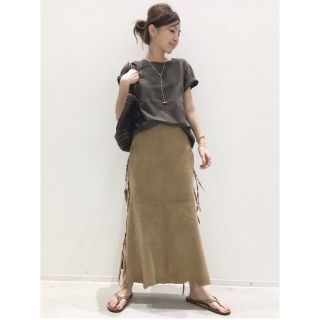 アパルトモンドゥーズィエムクラス(L'Appartement DEUXIEME CLASSE)のNIGEL PRESTON Suede Maxi SKIRT アパルトモン(ロングスカート)