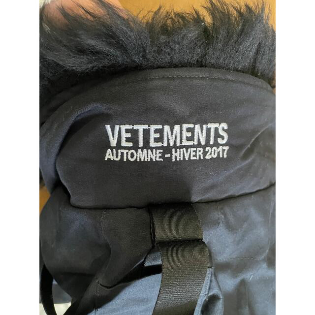 PEACEMINUSONE(ピースマイナスワン)のG-DRAGON着用　vetements ダウンコート メンズのジャケット/アウター(ダウンジャケット)の商品写真