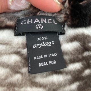 オフシーズン値下げ！CHANEL オリラグマフラー