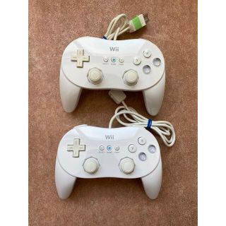 ウィー(Wii)のWiiクラシックコントローラPRO シロ×2(その他)