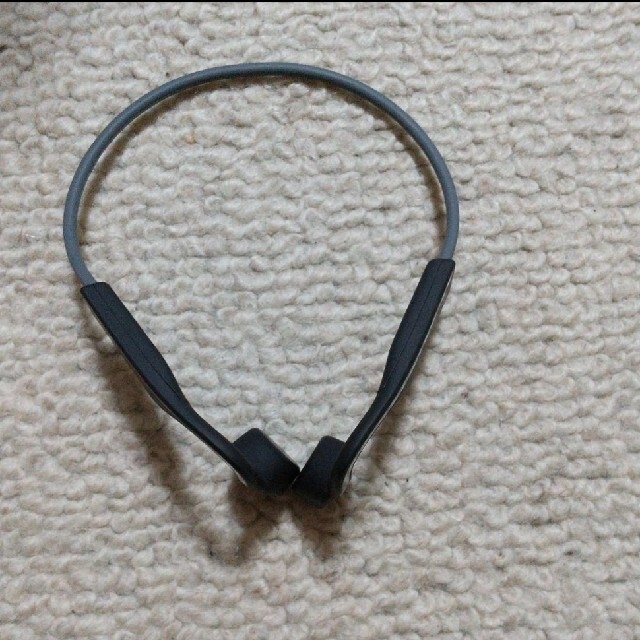 骨伝導　美品アフターショックス付属品付き　aftershokz openmove