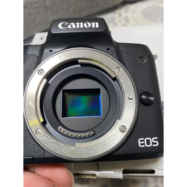 Canon  EOS KISS M EF-Mマウントセット スマホ/家電/カメラのカメラ(ミラーレス一眼)の商品写真