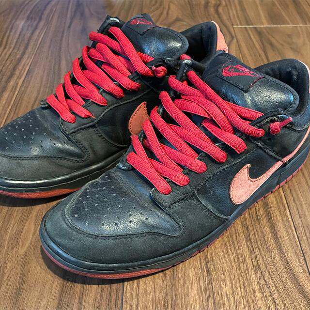 ナイキ ダンクローSB ブラックデビル　nike dunk low vamps