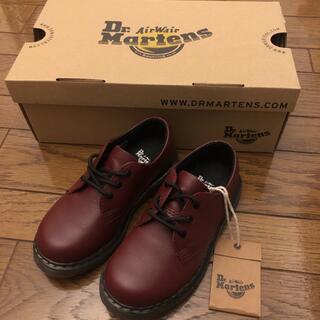 ドクターマーチン(Dr.Martens)の子供用　ドクターマーチン　3ホール　チェリーレッド(その他)