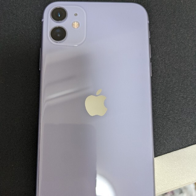 iPhone11 パープル　64gb