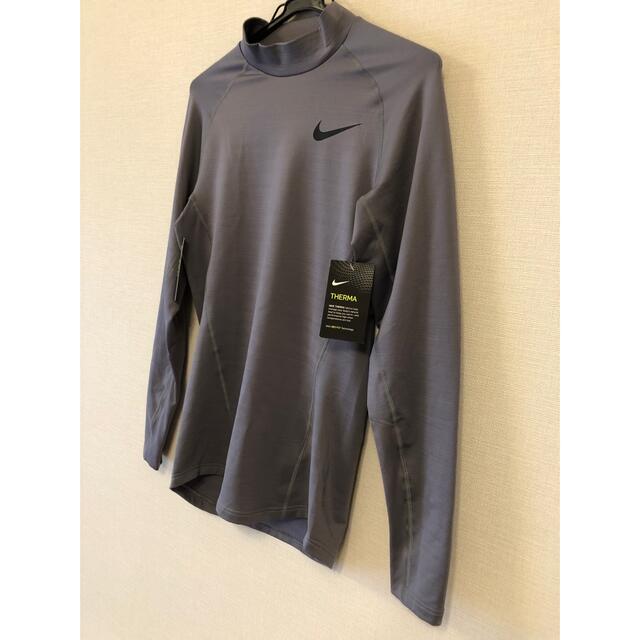 NIKE(ナイキ)の新品　NIKE THERMA モック ロングスリーブトップ  Sサイズ メンズのトップス(Tシャツ/カットソー(七分/長袖))の商品写真