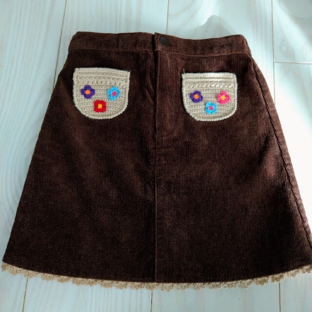 MIKIHOUSE／編込みセーター＆コーデュロイスカート