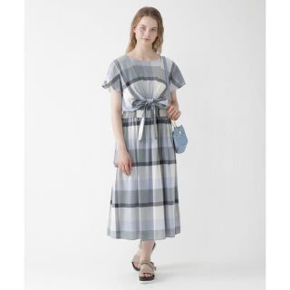 バーバリーブルーレーベル(BURBERRY BLUE LABEL)のBLUE LABEL CRESTBRIDGE ドレープローン リボン ワンピース(ロングワンピース/マキシワンピース)