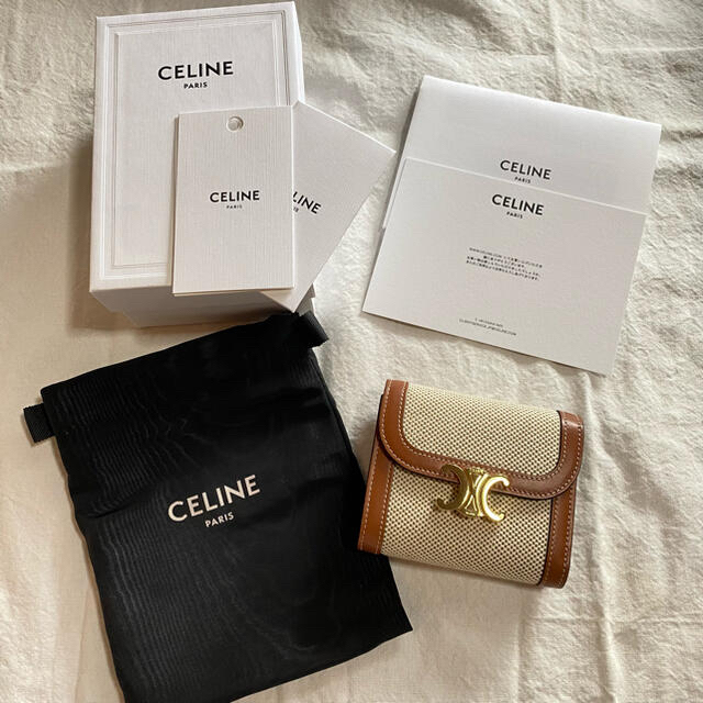 高価値】 celine スモールフラップウォレット トリオンフ 新品未使用