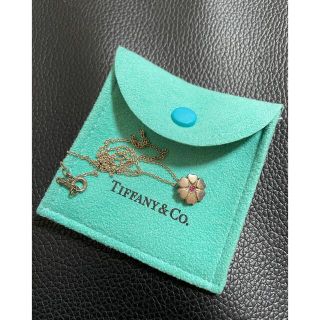 ティファニー(Tiffany & Co.)のティファニー　フラワーネックレス　シャネル　グッチ　ディオール　プラダ　より◎(ネックレス)