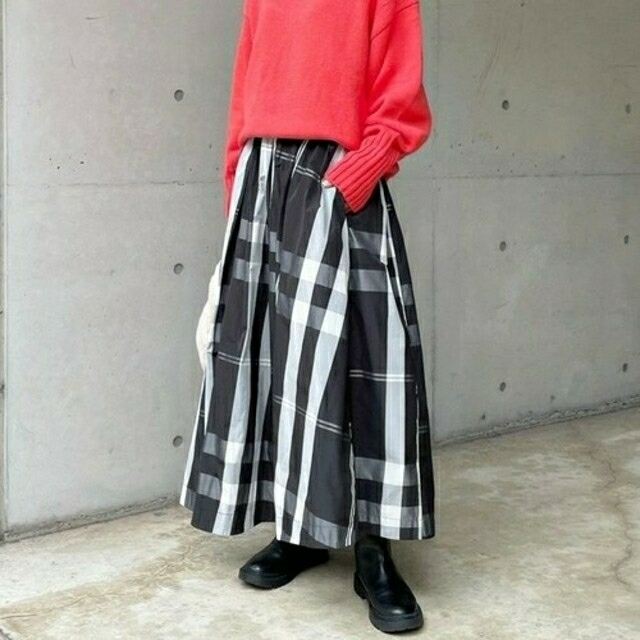 【新品タグ付き】DouDou BIGチェックスカート