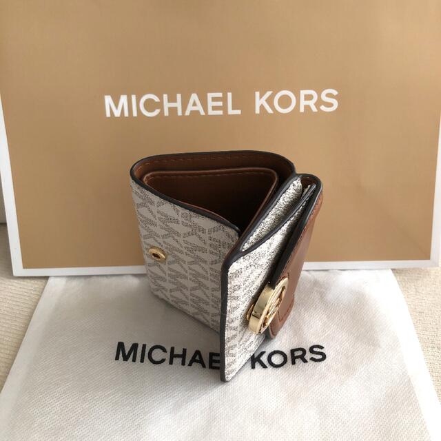 新品 マイケルコース MICHEAL KORS 三つ折り財布 シグネチャーバニラ