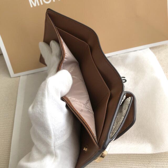 付属品全て付き新品 マイケルコース 三つ折り財布 シグネチャーバニラ 付属品全て付き新品 マイケルコース 三つ折り財布 シグネチャーバニラ