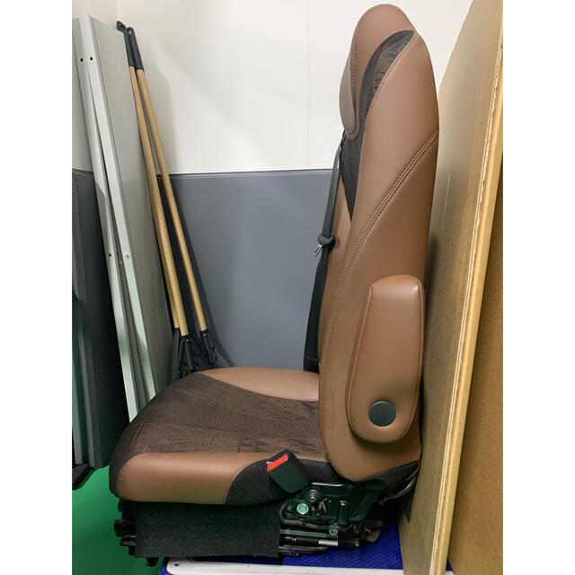 日野 現行プロフィア純正シートASSY - www.hondaprokevin.com 日野 現行プロフィア純正シートASSY - www.hondaprokevin.com