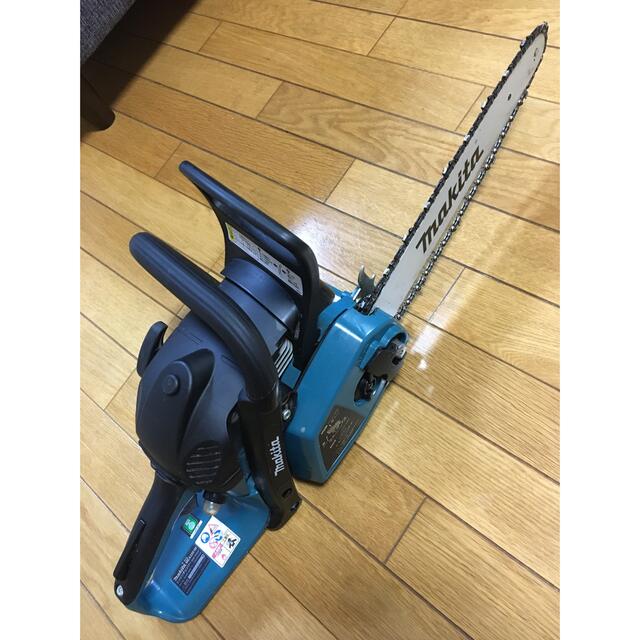 Makita(マキタ)のハルトさん専用　マキタ　チェーンソー　MEA3201M スポーツ/アウトドアの自転車(工具/メンテナンス)の商品写真