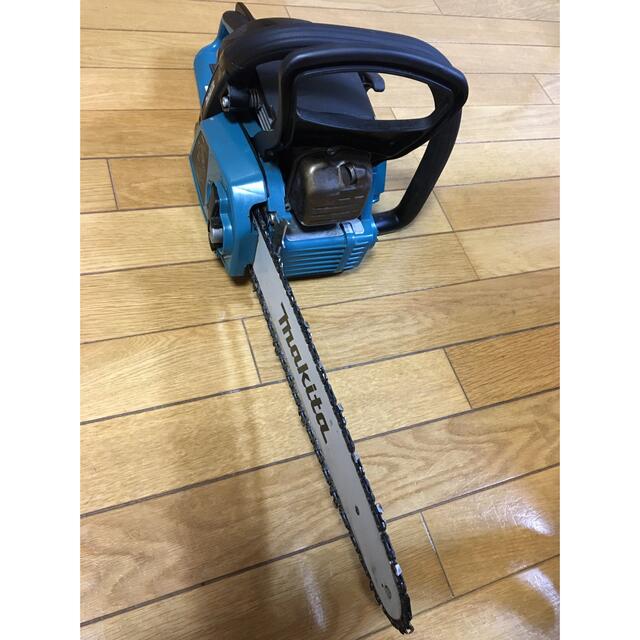 Makita(マキタ)のハルトさん専用　マキタ　チェーンソー　MEA3201M スポーツ/アウトドアの自転車(工具/メンテナンス)の商品写真