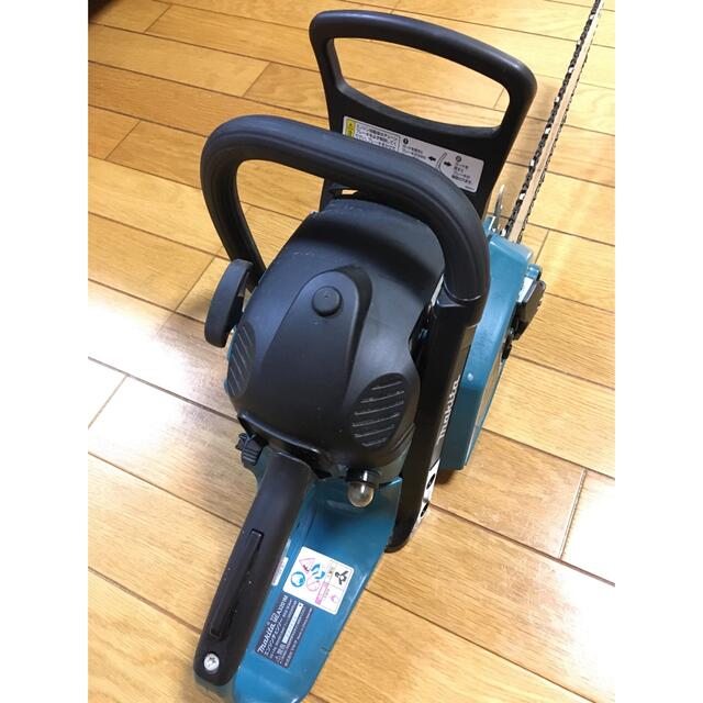 Makita(マキタ)のハルトさん専用　マキタ　チェーンソー　MEA3201M スポーツ/アウトドアの自転車(工具/メンテナンス)の商品写真