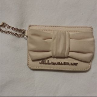 大流行中!小物ジルバイ ジル スチュアート(JILL by JILLSTUART) パスケース/IDカード