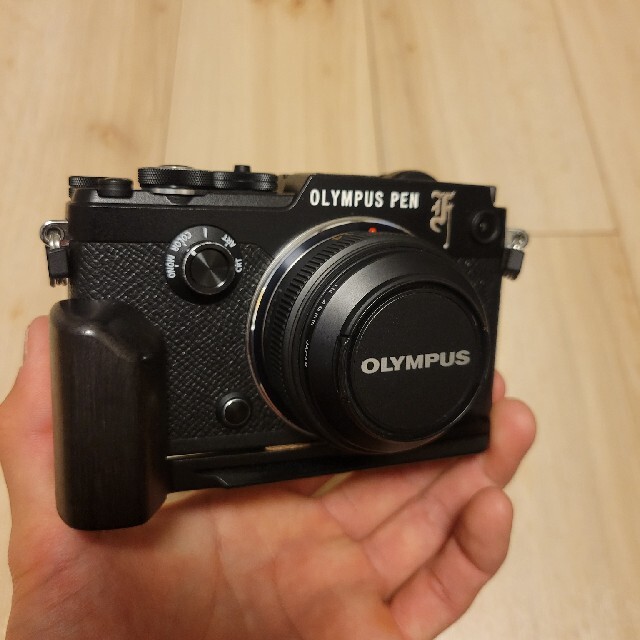 クーポン期間値下げ』使用感少ない‼️OLYMPUS PEN-F おまけ有りの通販