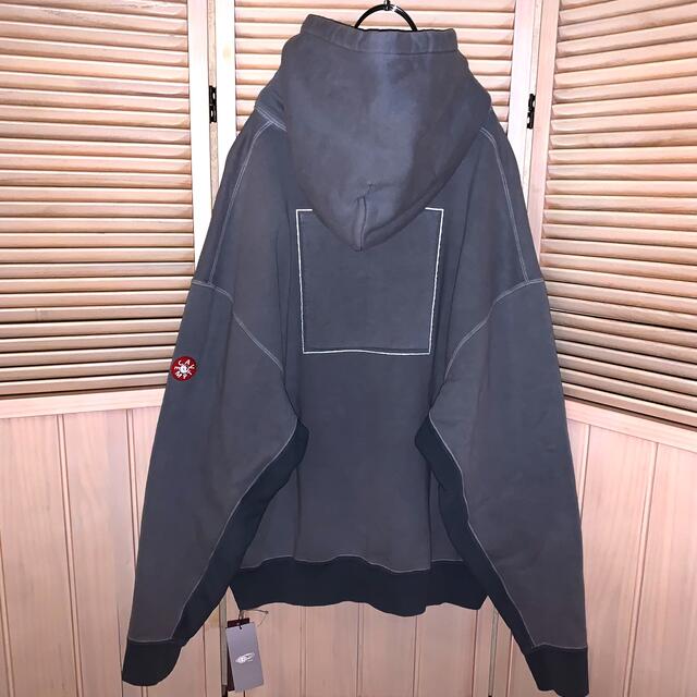 BEAMS(ビームス)の完売品　C.E CAV-EMPT 20SS パーカー　 メンズのトップス(パーカー)の商品写真