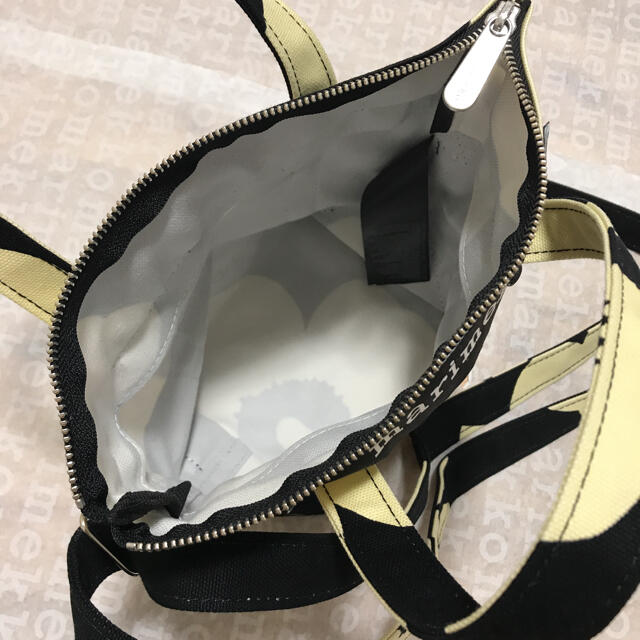 marimekko(マリメッコ)の新品　Milli Matkuri Juhla Unikko ショルダーバッグ レディースのバッグ(ショルダーバッグ)の商品写真