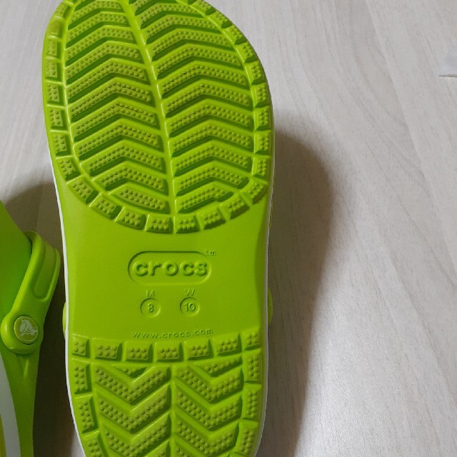 crocs(クロックス)の🐊crocs26cm🐊 メンズの靴/シューズ(サンダル)の商品写真