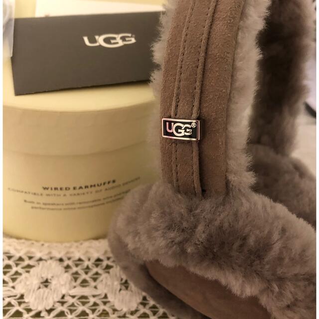 UGG(アグ)のえびさん専用です。UGG イヤーマフラー　シープスキン  レディースのファッション小物(イヤーマフ)の商品写真