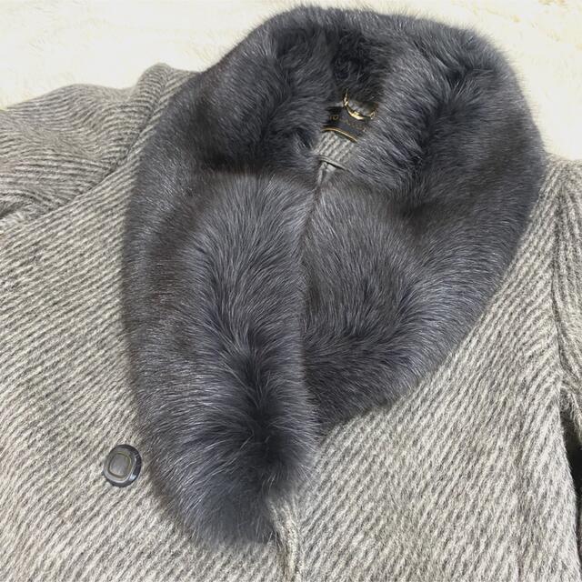 Lochie(ロキエ)のALTO CAPPOTTO アルパカ100% ロングコート 襟 ファー グレー レディースのジャケット/アウター(毛皮/ファーコート)の商品写真