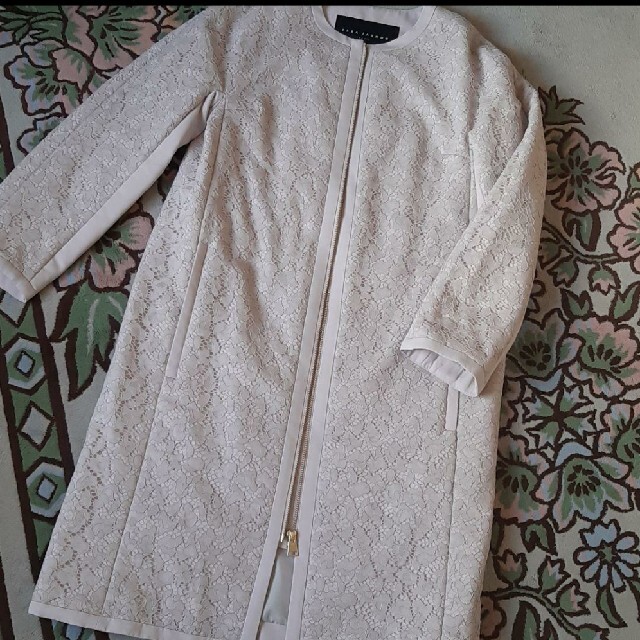 タラジャーモン コート ジャケット 上着 アウター レディースのジャケット/アウター(ロングコート)の商品写真